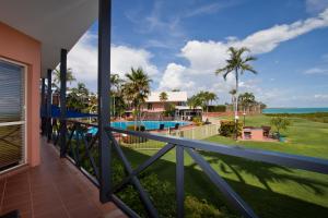 moonlight bay suites