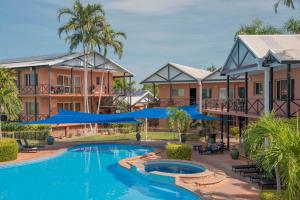 moonlight bay suites
