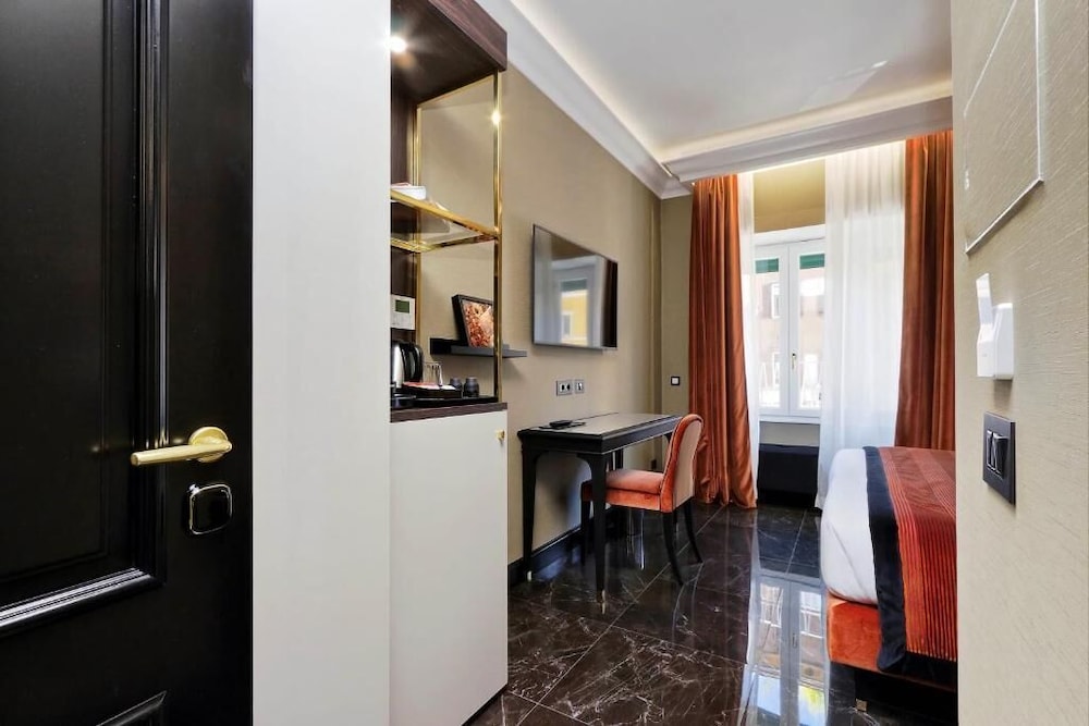 bq house colosseo luxury rooms