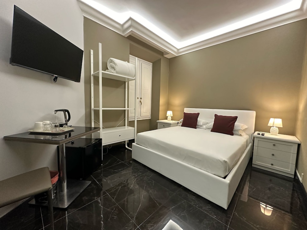 bq house colosseo luxury rooms