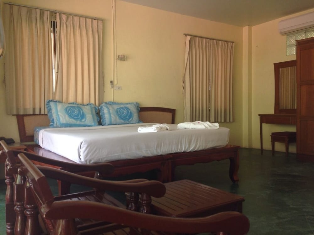 jj bungalow and guest house