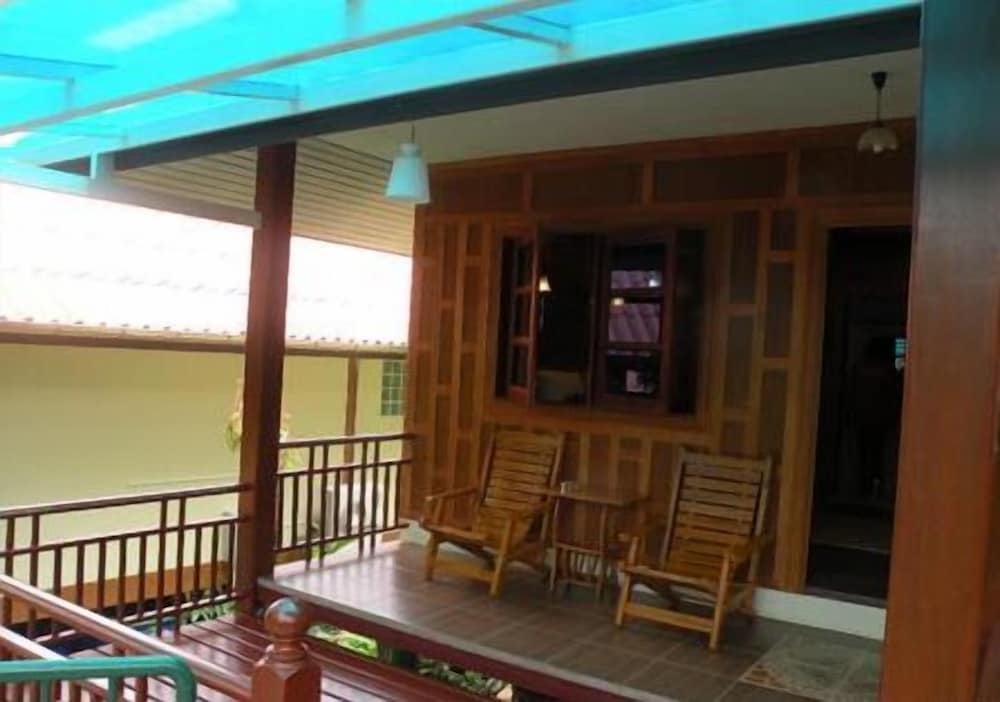 jj bungalow and guest house