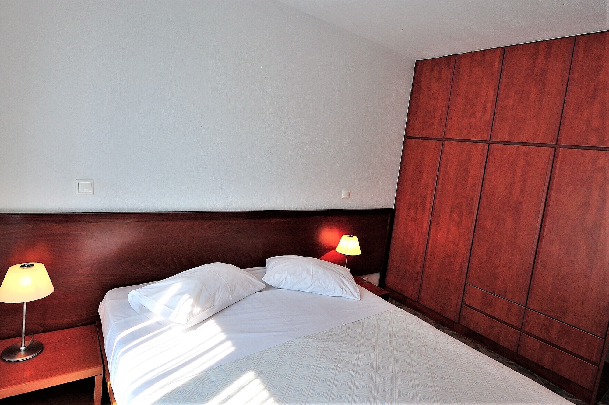 Eye Q Resort,Koukounaries>>Achladies,3 star