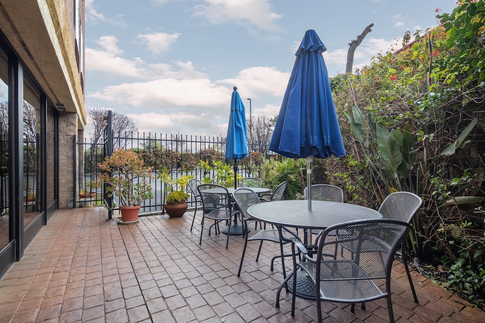 holiday inn express castro valley by ihg
