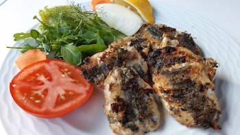 assos nazan motel restoran beach