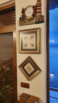 assos nazan motel restoran beach