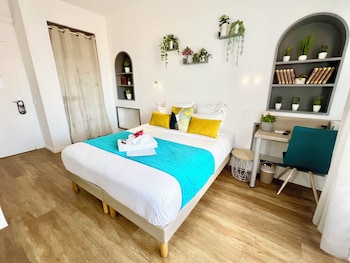 hotel escapade