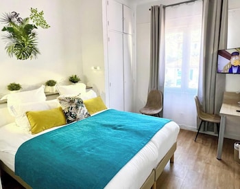 hotel escapade