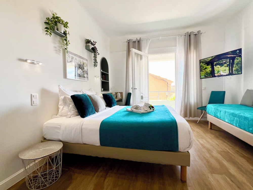 hotel escapade
