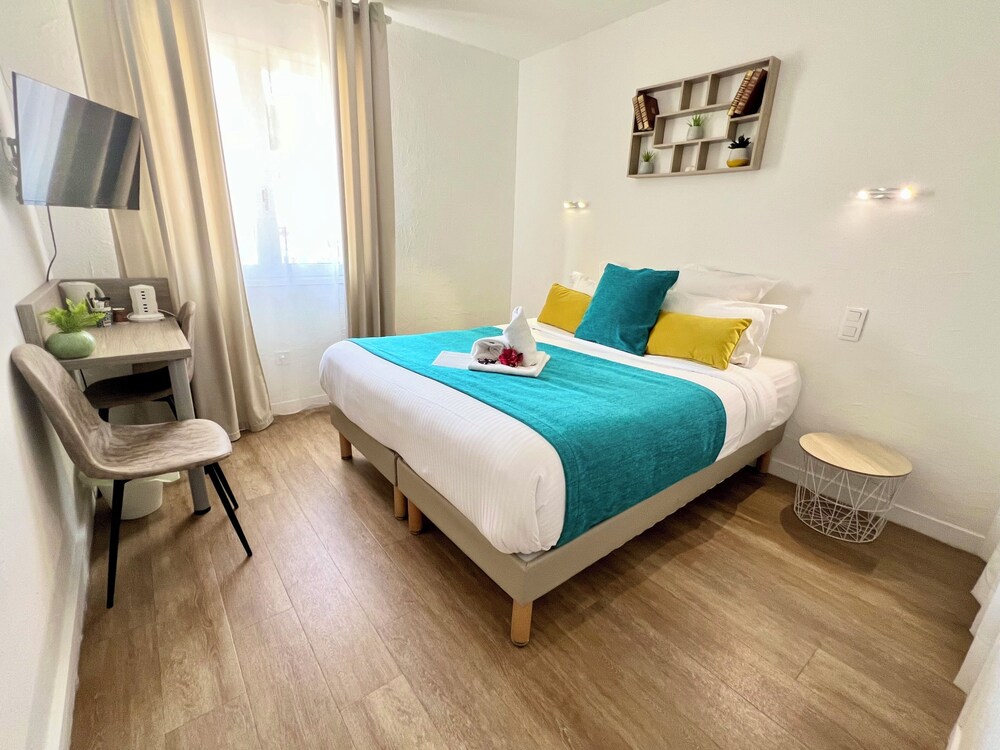 hotel escapade