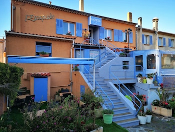 hotel escapade