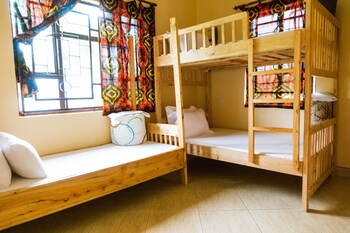 white house of tanzania hostel