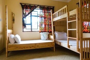 white house of tanzania hostel