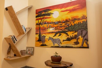 white house of tanzania hostel