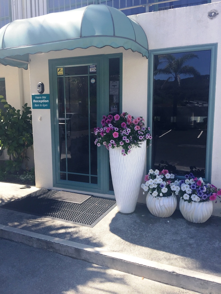 te tiriti motel