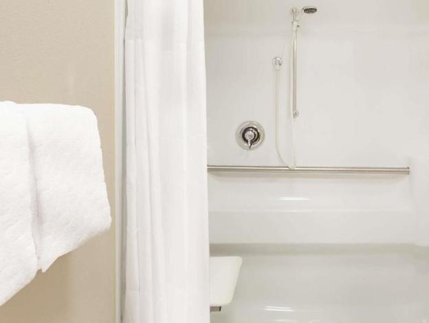 bass pro shops anglers lodge