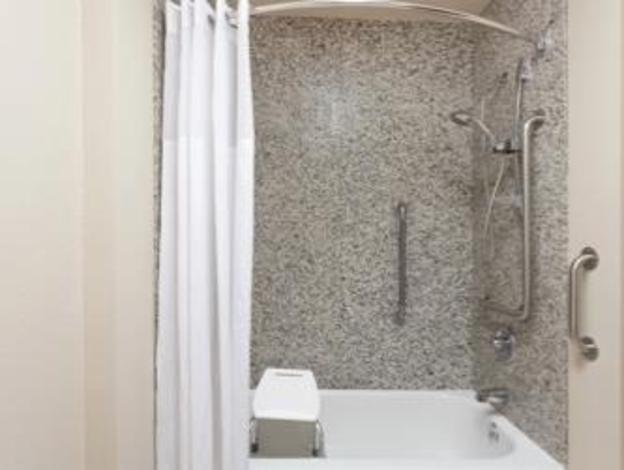 bass pro shops anglers lodge