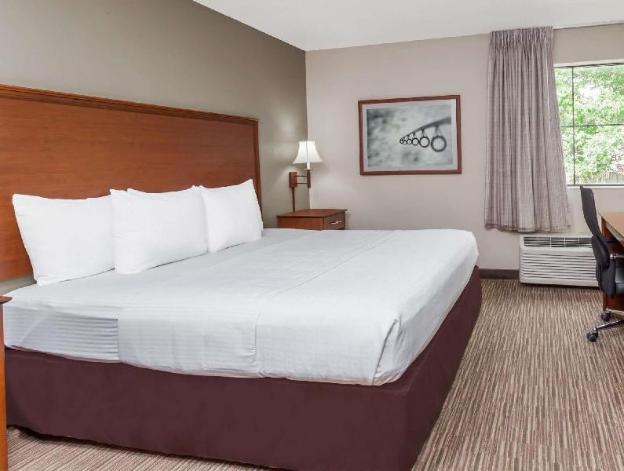 bass pro shops anglers lodge