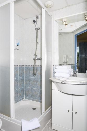 hotel and residence avermes