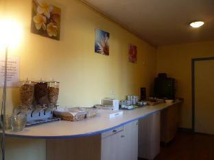 hotel and residence avermes