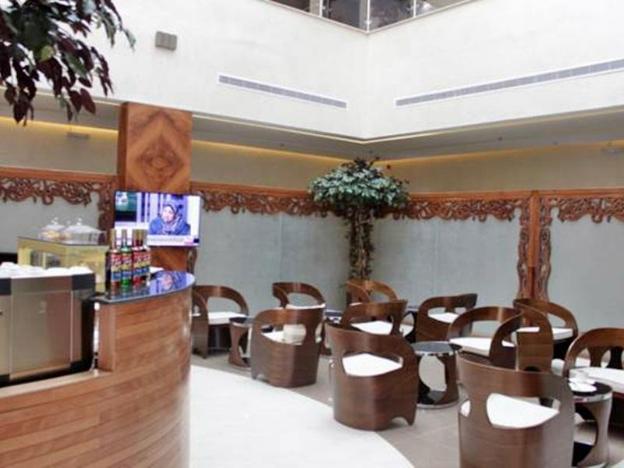 mandarin hotel apartments