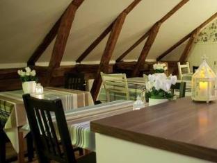 vandrarhem uppsala kungsangstorg