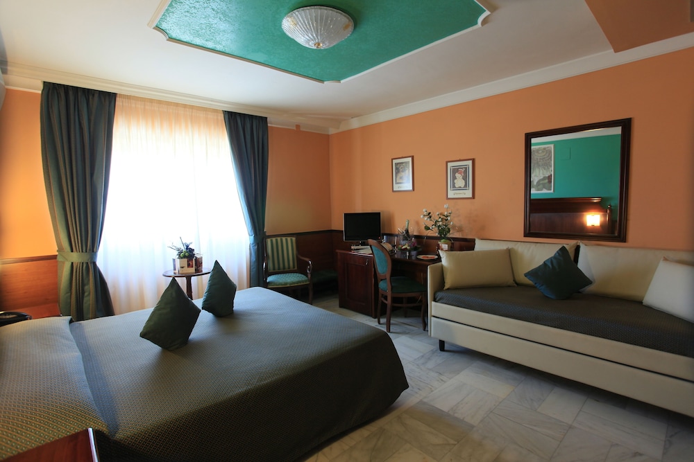 hori balconata 2 0 banqueting and accommodations