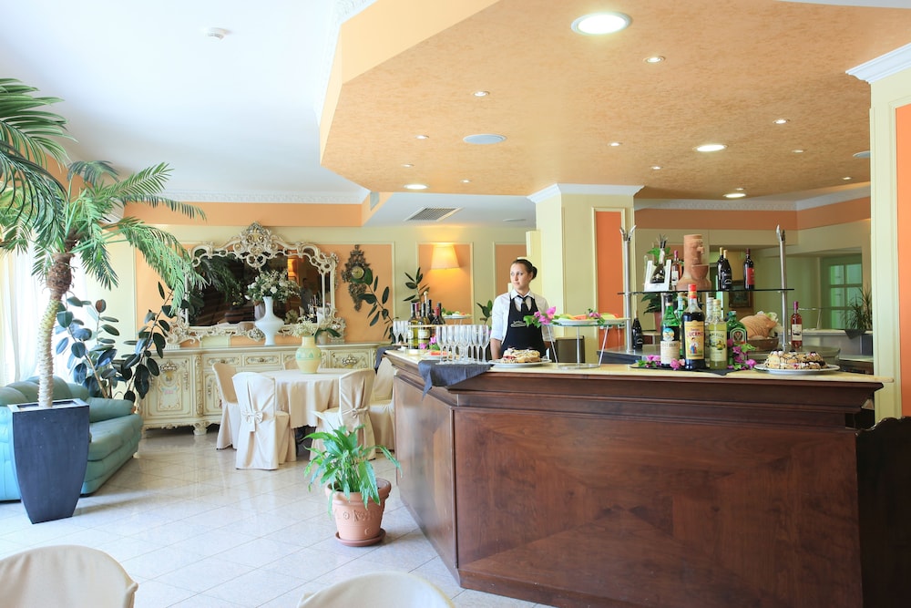 hori balconata 2 0 banqueting and accommodations