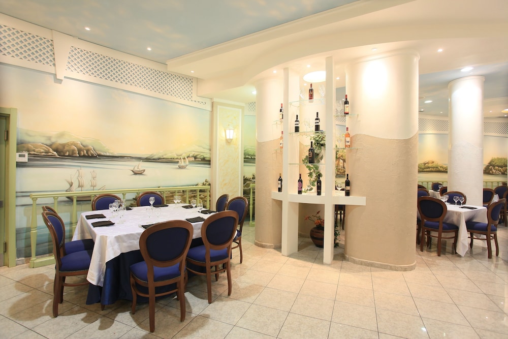 hori balconata 2 0 banqueting and accommodations