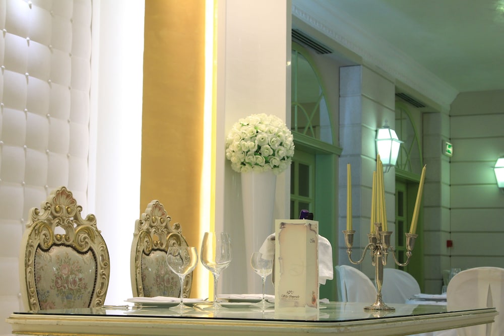 hori balconata 2 0 banqueting and accommodations