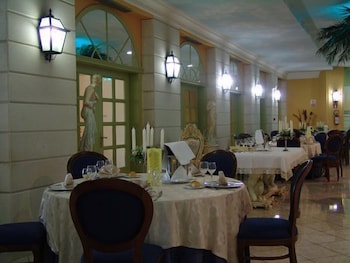 hori balconata 2 0 banqueting and accommodations