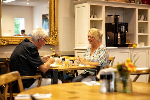 brasserie restaurant hotel eeserhof