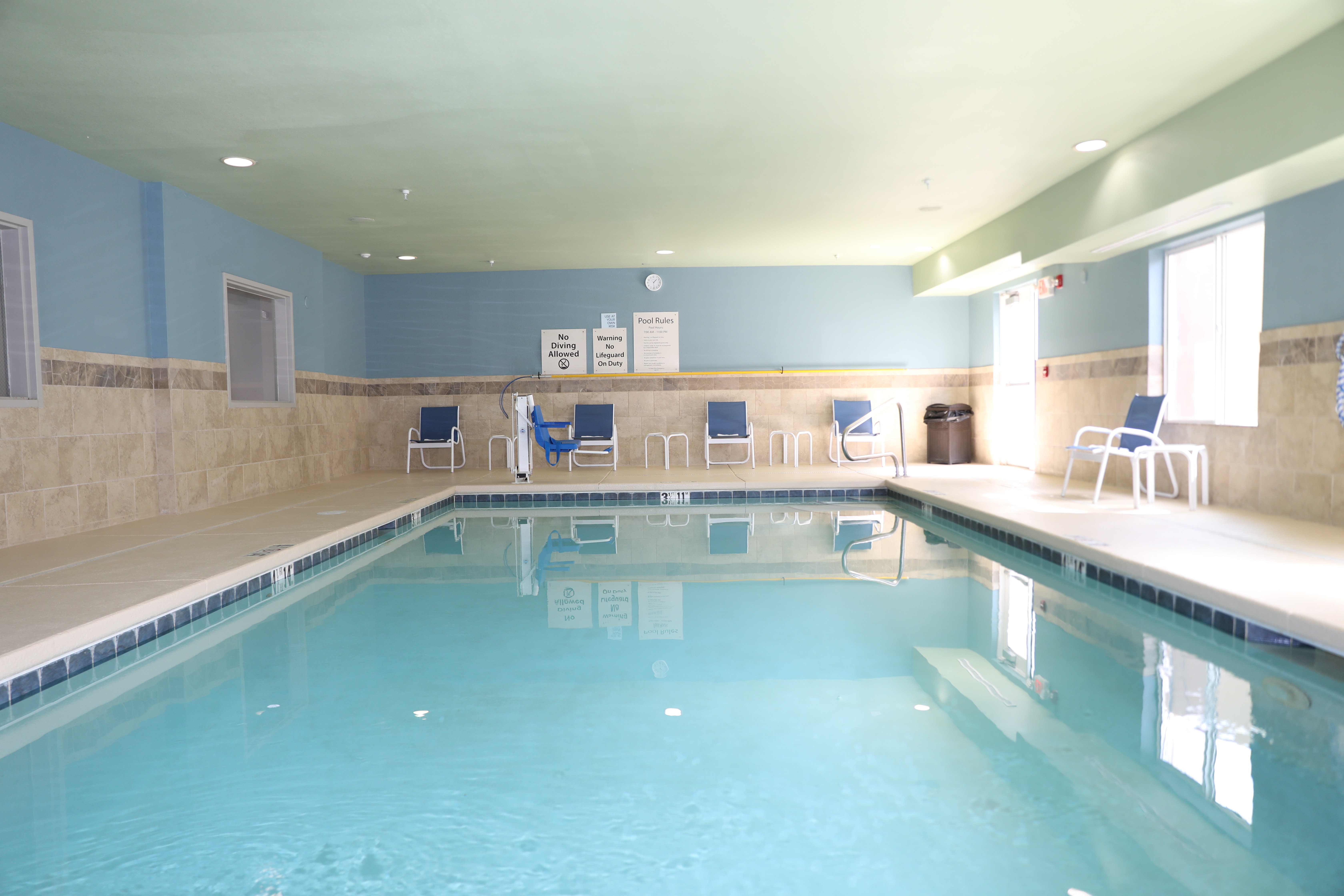 holiday inn express hotel and suites albuquerque airport by ihg