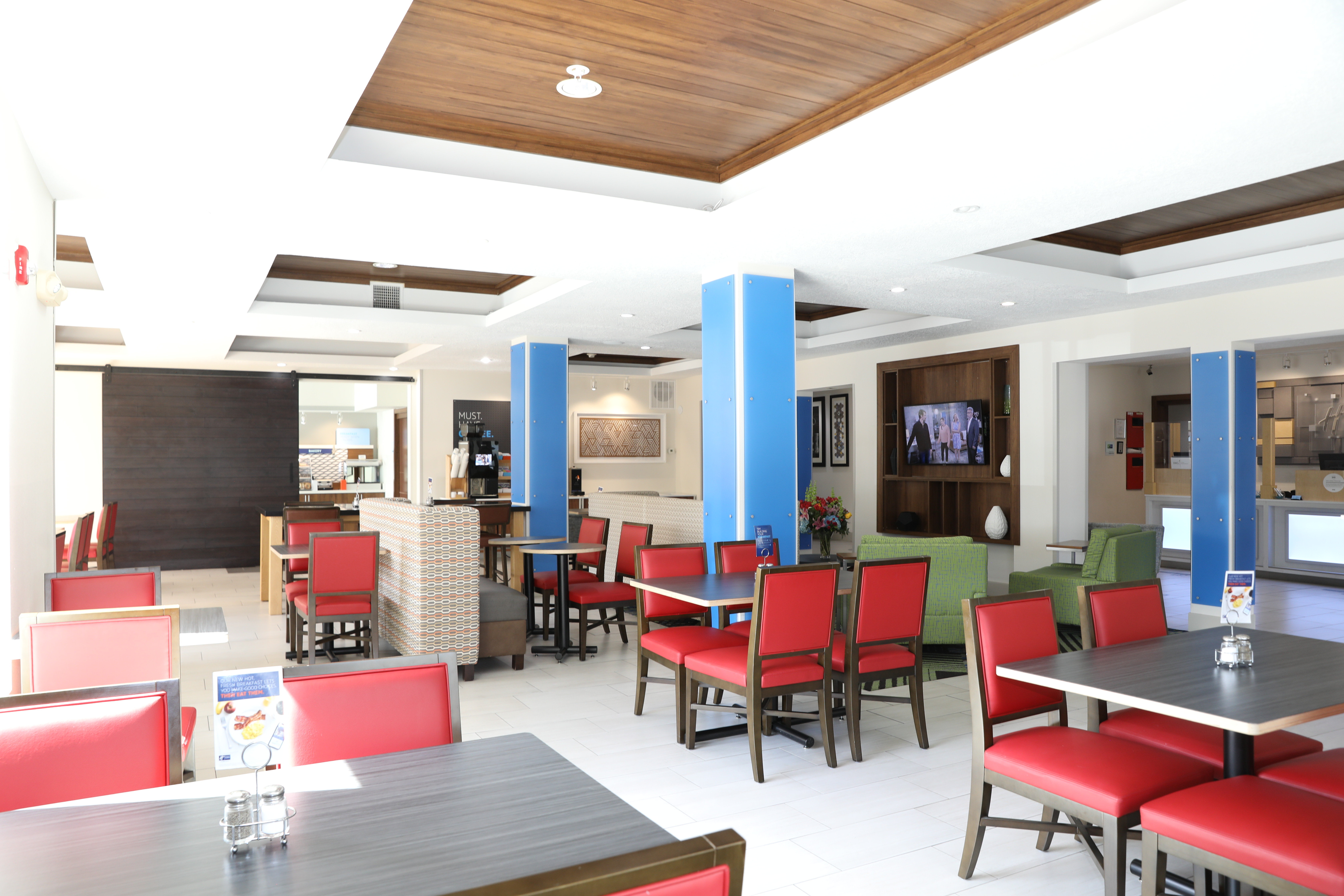 holiday inn express hotel and suites albuquerque airport by ihg