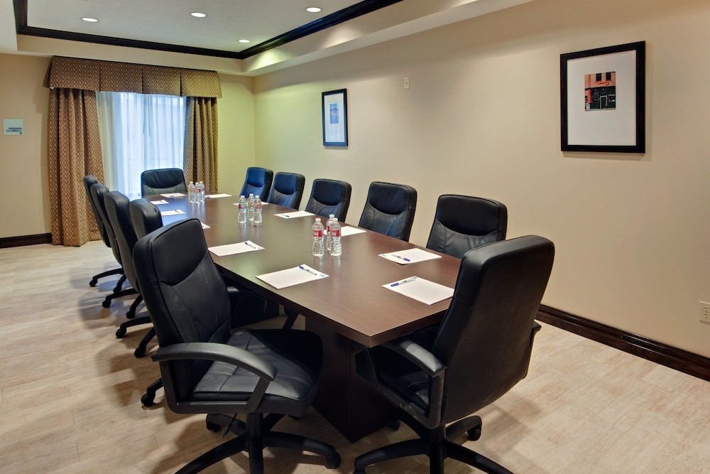 holiday inn express hotel and suites albuquerque airport by ihg
