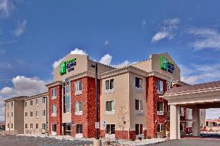 holiday inn express hotel and suites albuquerque airport by ihg