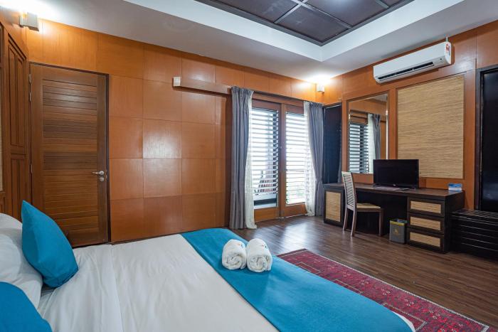 duyong marina and resort