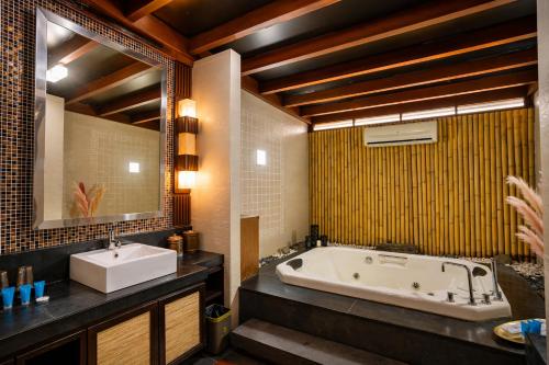 duyong marina and resort