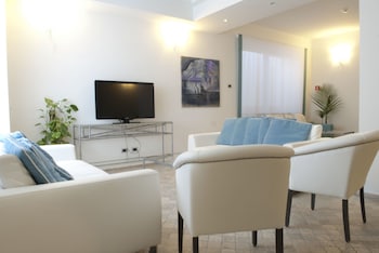 hotel mea aeolian charme