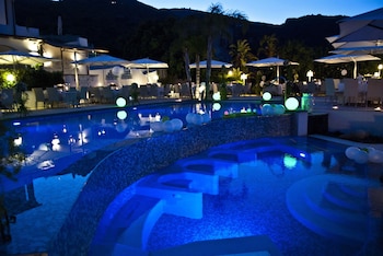 hotel mea aeolian charme