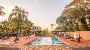 pirayu lodge resort