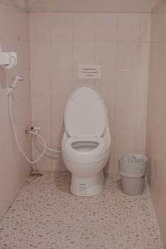 phi phi nice beach resort