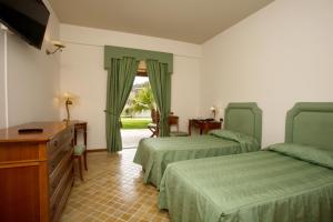 hotel tritone