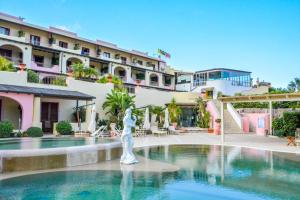 hotel tritone