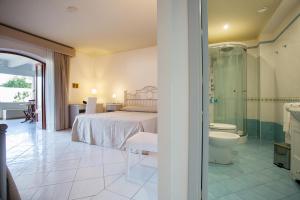 hotel tritone