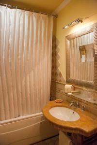 hotel tritone