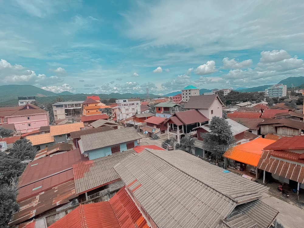 vang vieng freedom view hostel