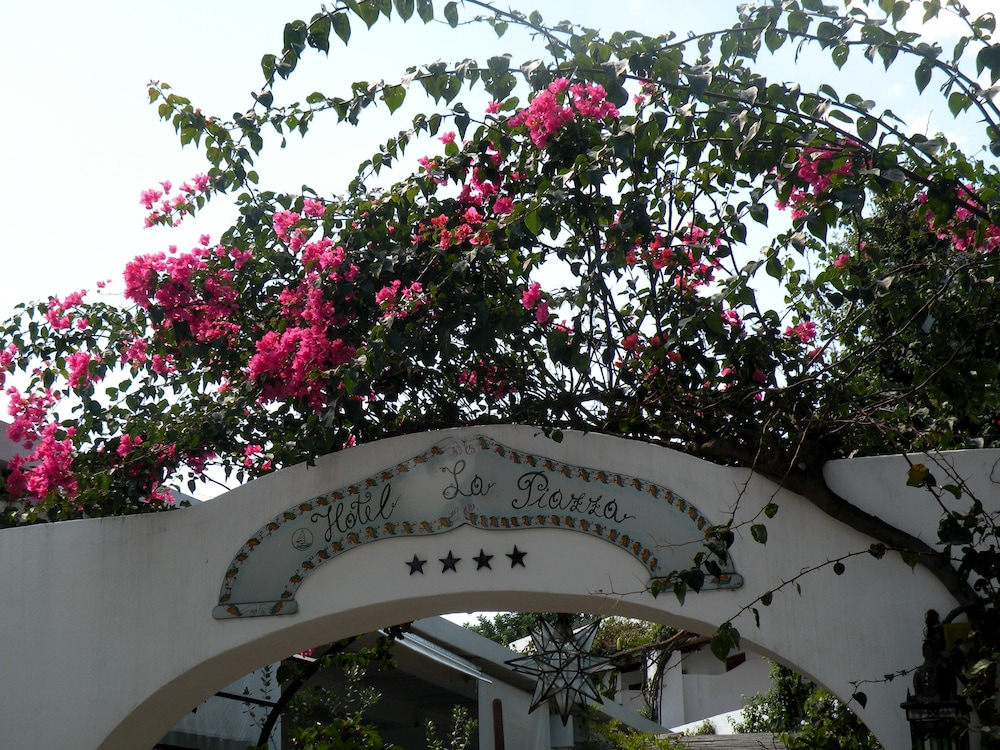 hotel la piazza
