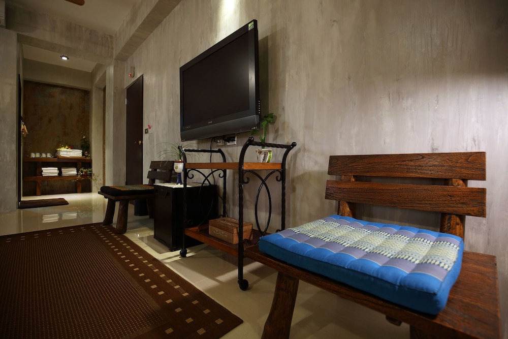 the wonderland bandb