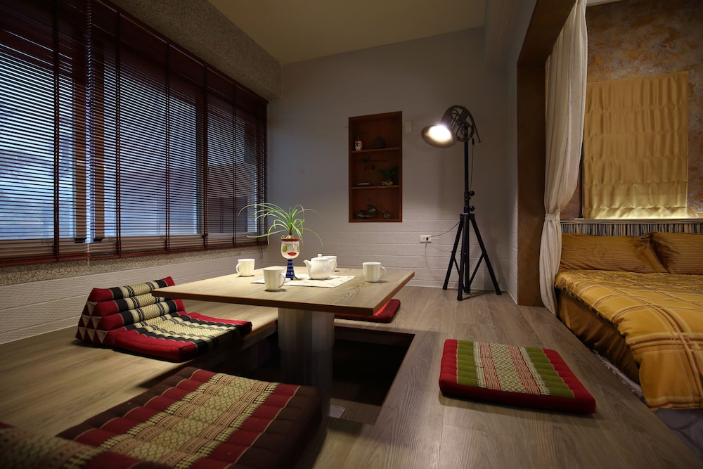 the wonderland bandb